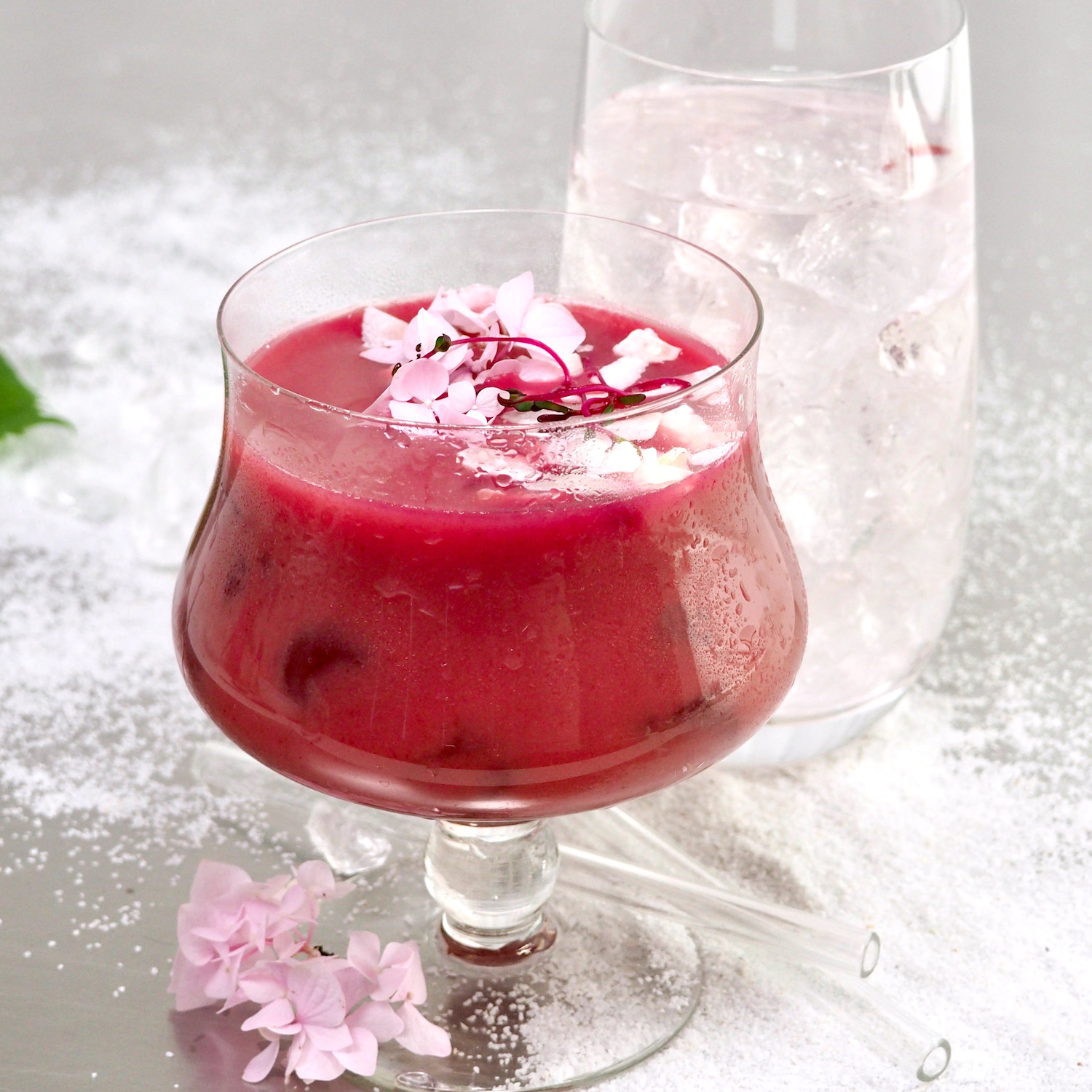 Pink juice med rødbedespirer